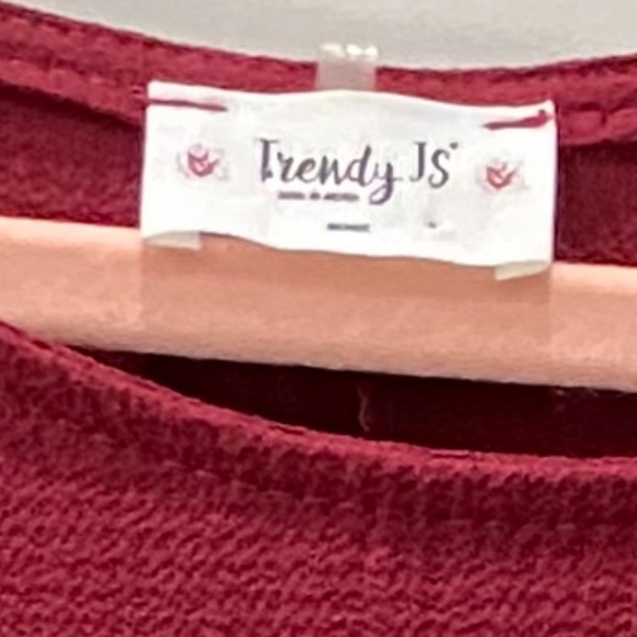 NWT TRENDY JS’ Maroon Dress Size Medium - Picture 7 of 8